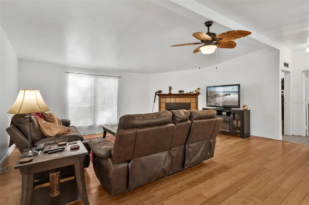 18770 SE 19th Place Silver Springs FL 34488