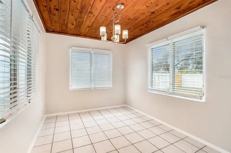 5305 Whiteway Drive Temple Terrace FL 33617