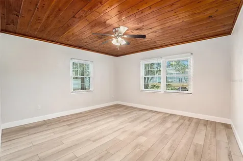 5305 Whiteway Drive Temple Terrace FL 33617