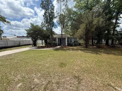 5305 Whiteway Drive Temple Terrace FL 33617