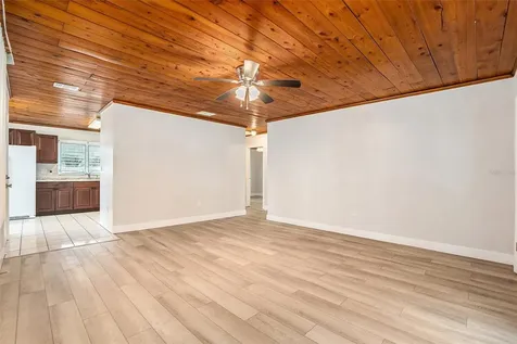 5305 Whiteway Drive Temple Terrace FL 33617