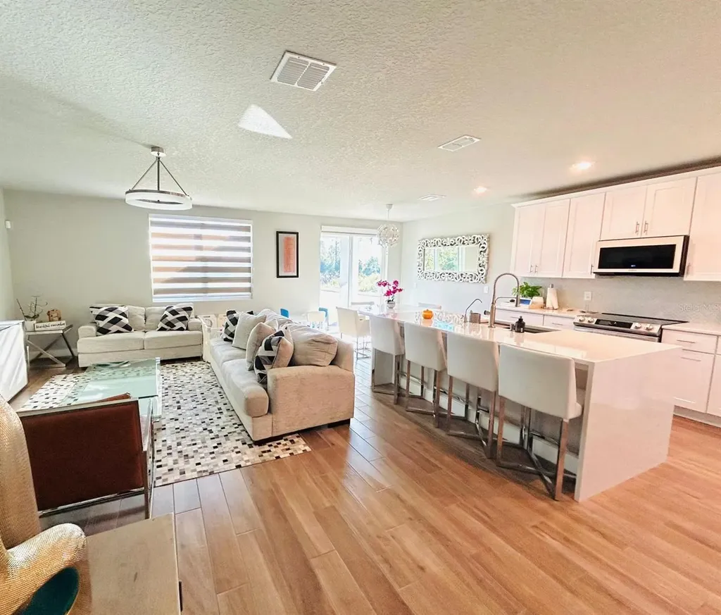 17301 Back Bay Court Clermont FL 34714