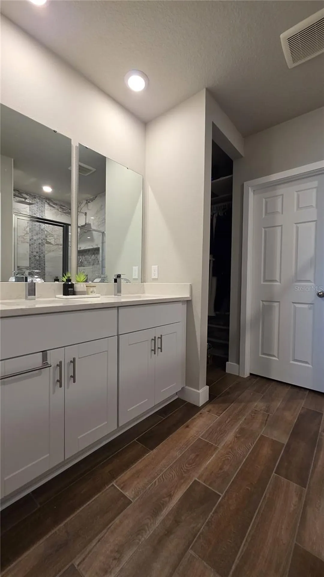 17301 Back Bay Court Clermont FL 34714