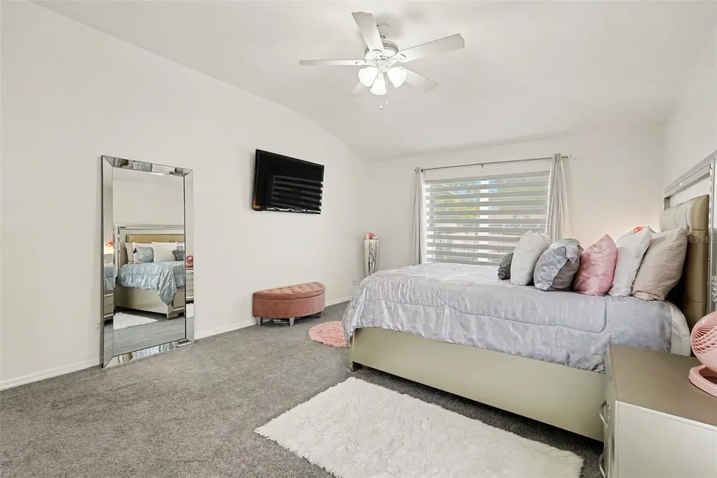 2333 Towering Oaks Circle Seffner FL 33584