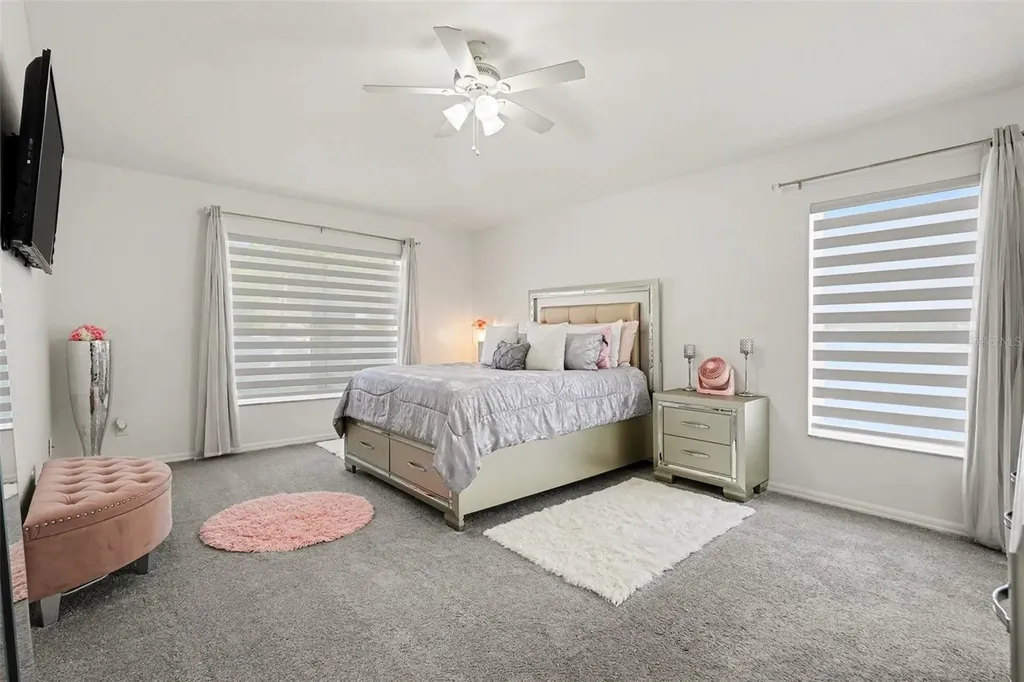 2333 Towering Oaks Circle Seffner FL 33584