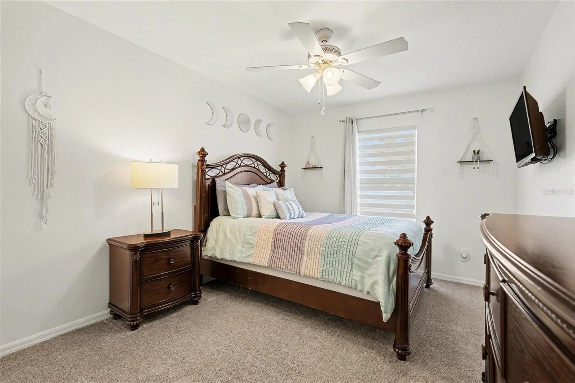 2333 Towering Oaks Circle Seffner FL 33584