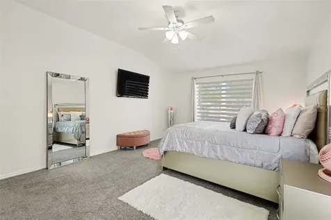 2333 Towering Oaks Circle Seffner FL 33584