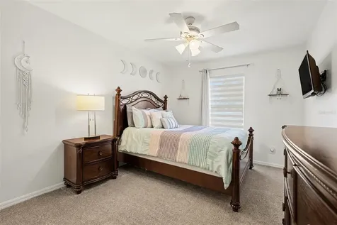 2333 Towering Oaks Circle Seffner FL 33584
