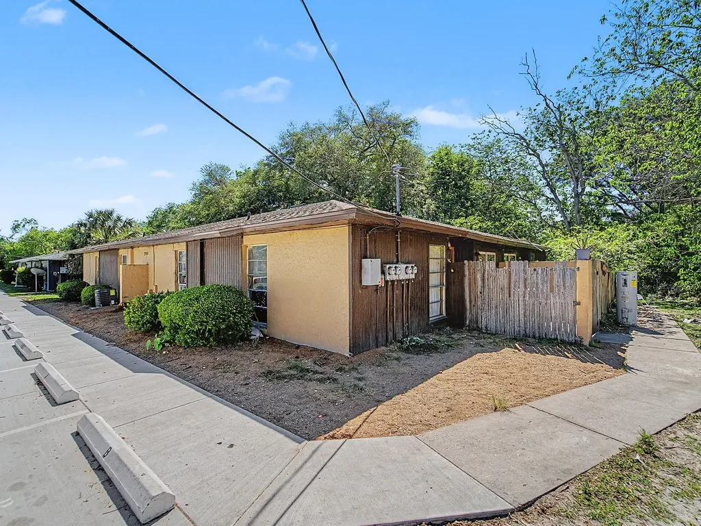 2950 SE 53rd Court Ocala FL 34480