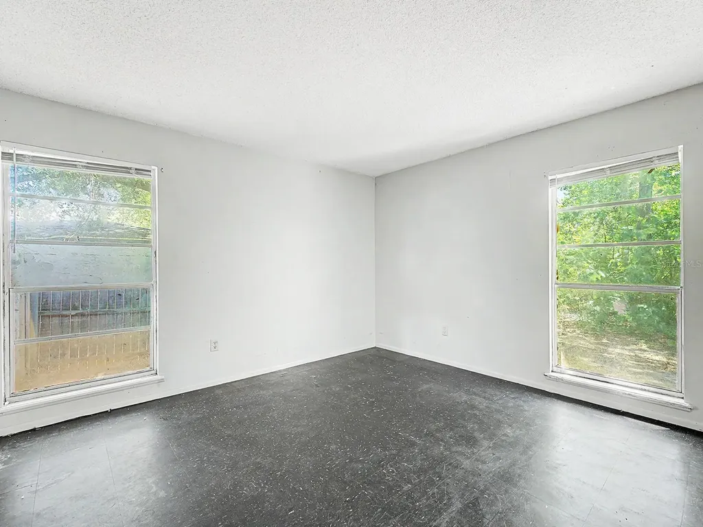 2950 SE 53rd Court Ocala FL 34480