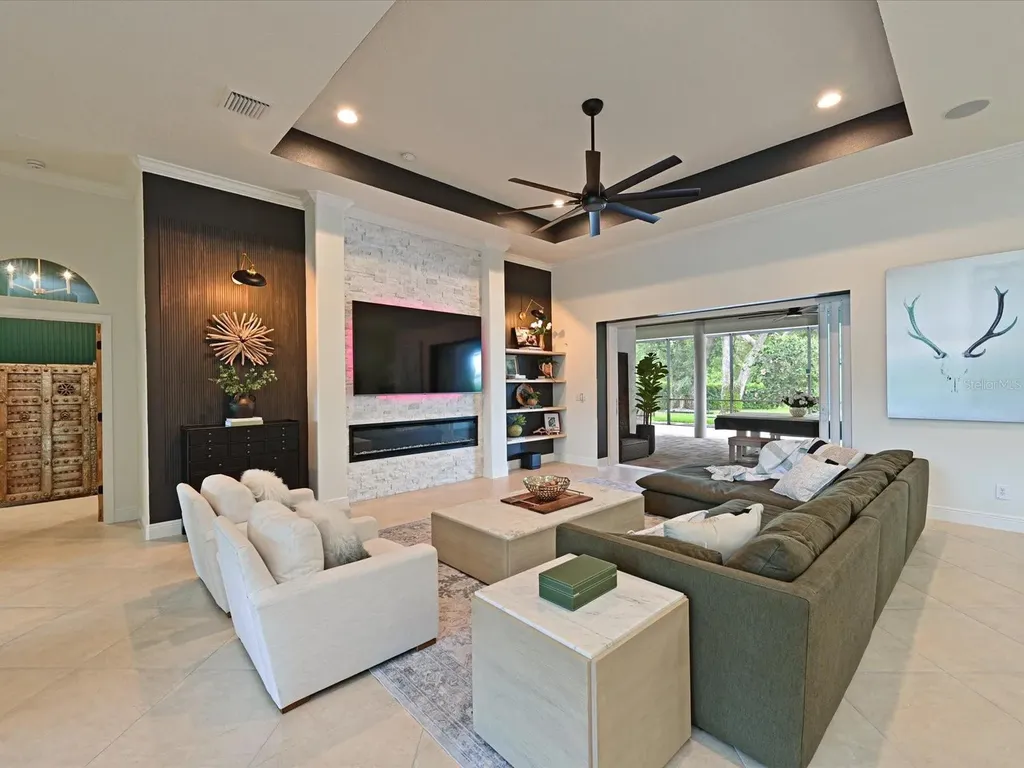 1018 143rd Street NE Bradenton FL 34212