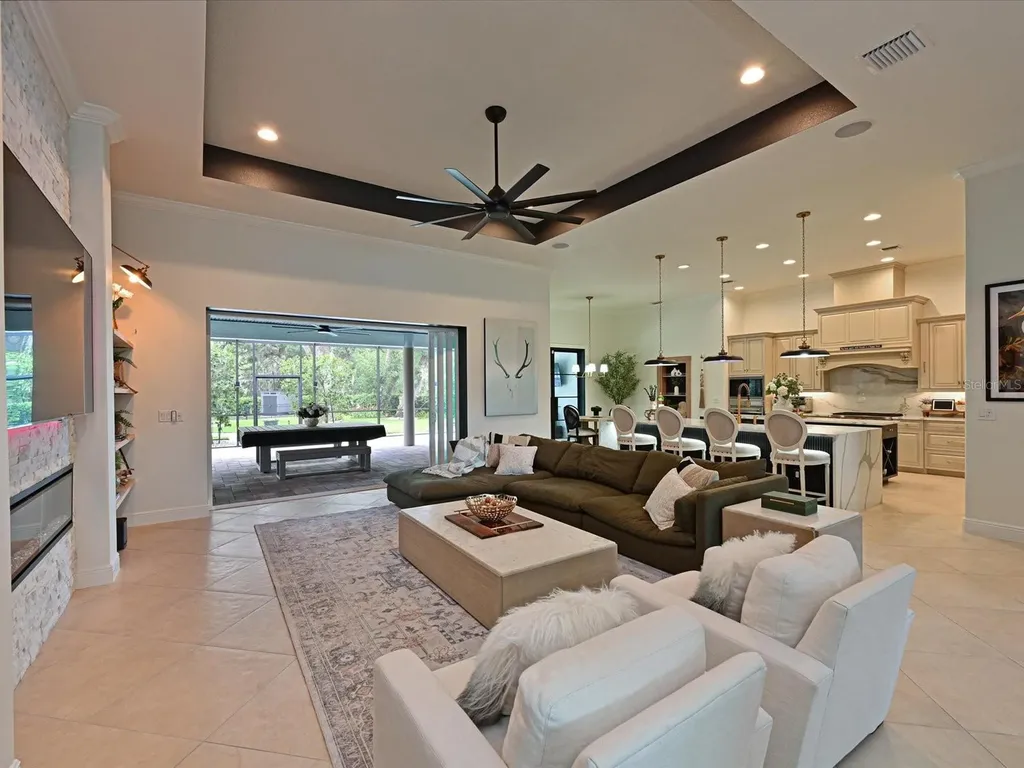 1018 143rd Street NE Bradenton FL 34212