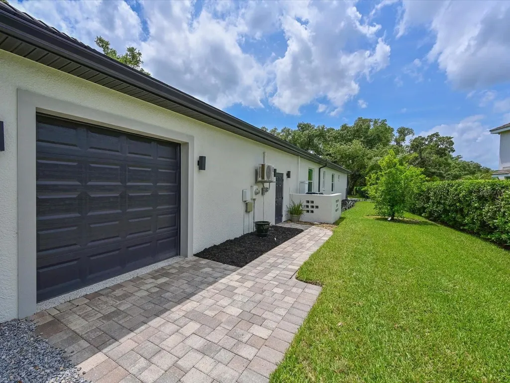 1018 143rd Street NE Bradenton FL 34212