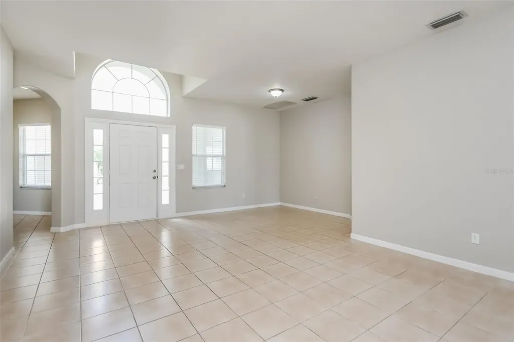 2925 Willow Creek Lane Kissimmee FL 34741