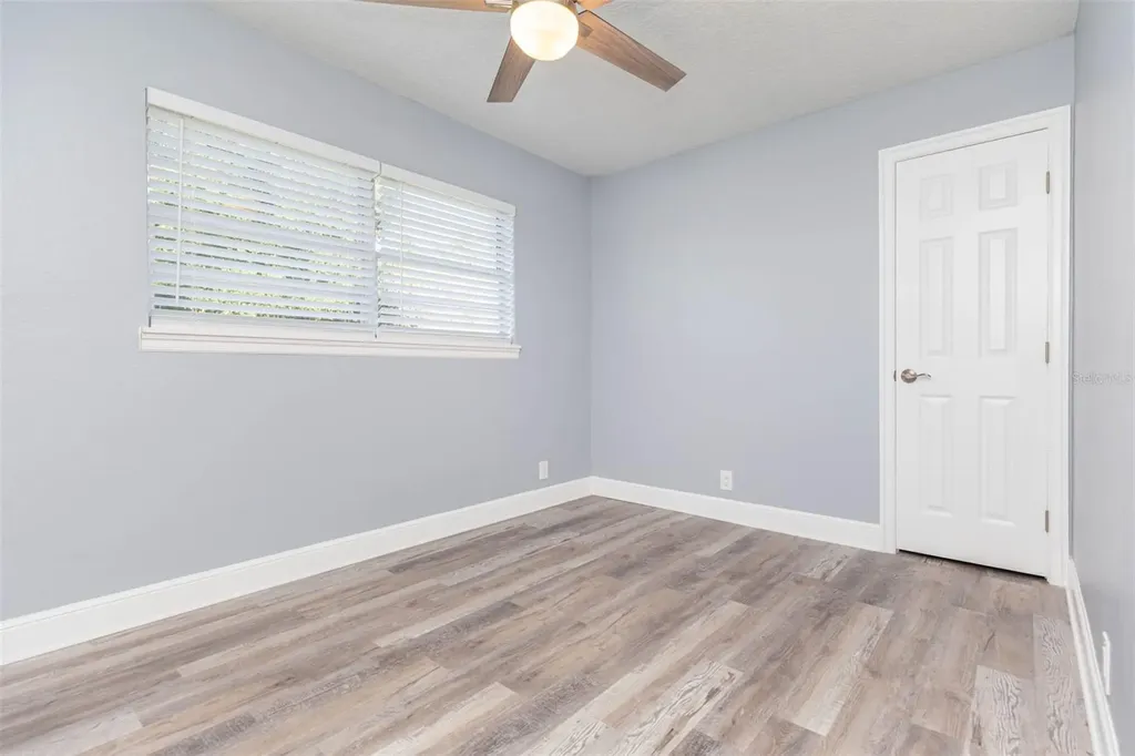 3911 W Tyson Avenue Tampa FL 33611