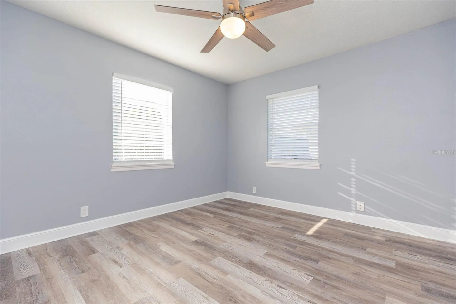 3911 W Tyson Avenue Tampa FL 33611