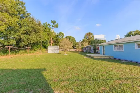 3911 W Tyson Avenue Tampa FL 33611