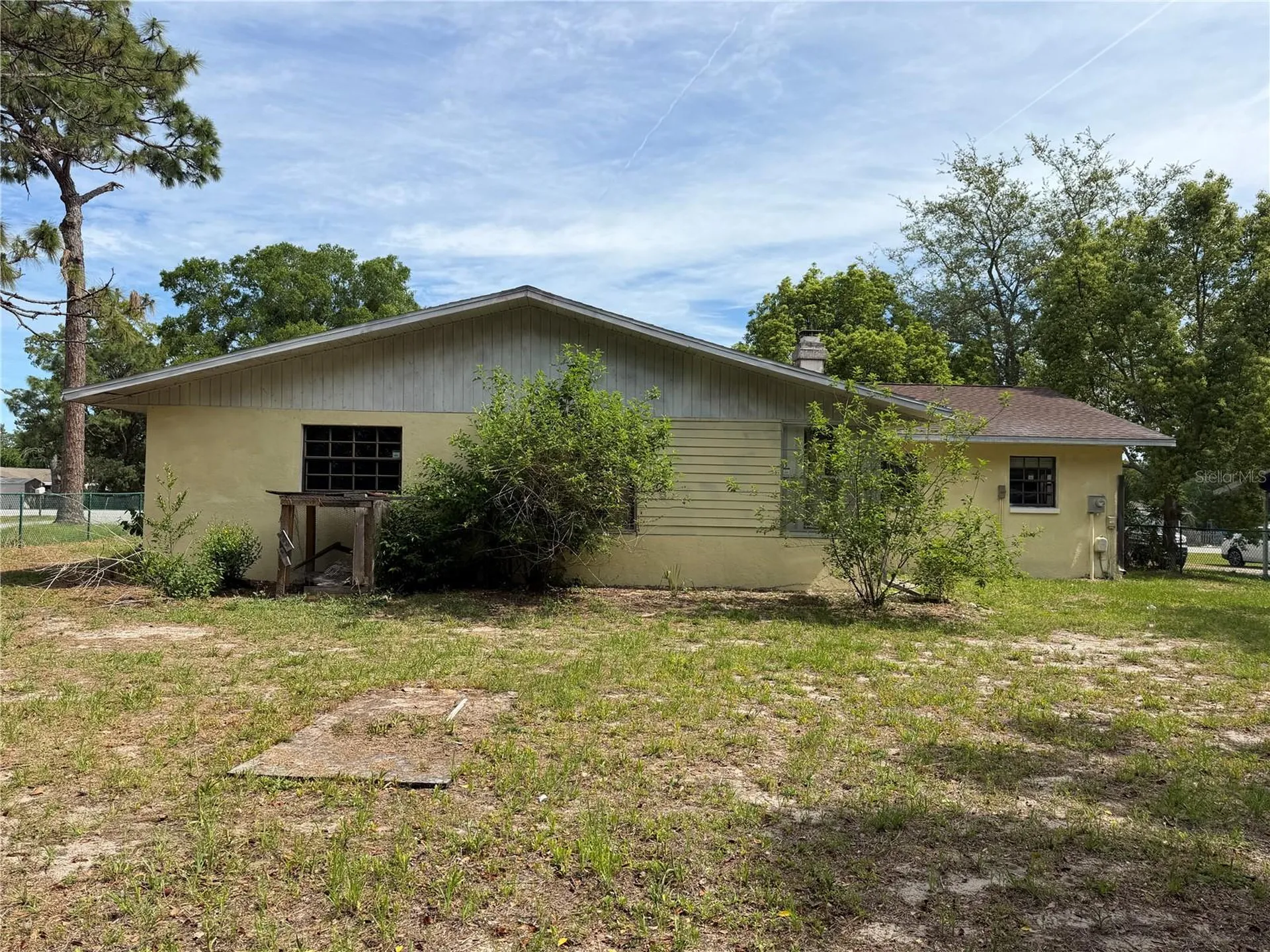 457 Water Road Ocala FL 34472