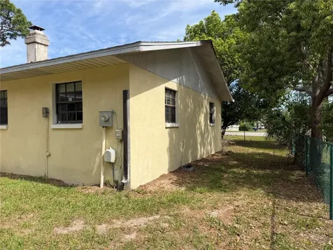 457 Water Road Ocala FL 34472