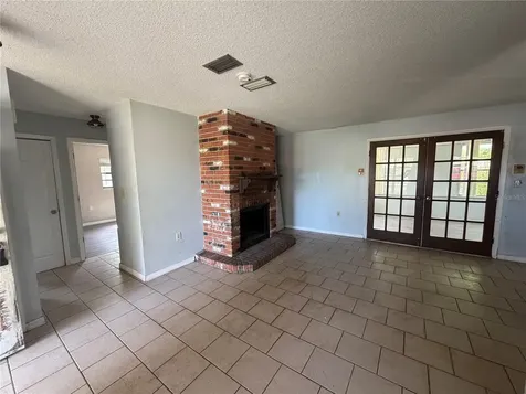 457 Water Road Ocala FL 34472