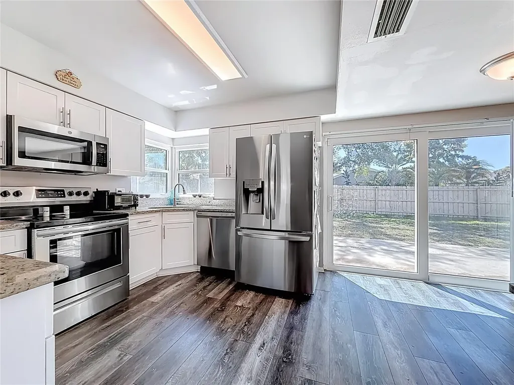 4510 Viewridge Way Tampa FL 33624