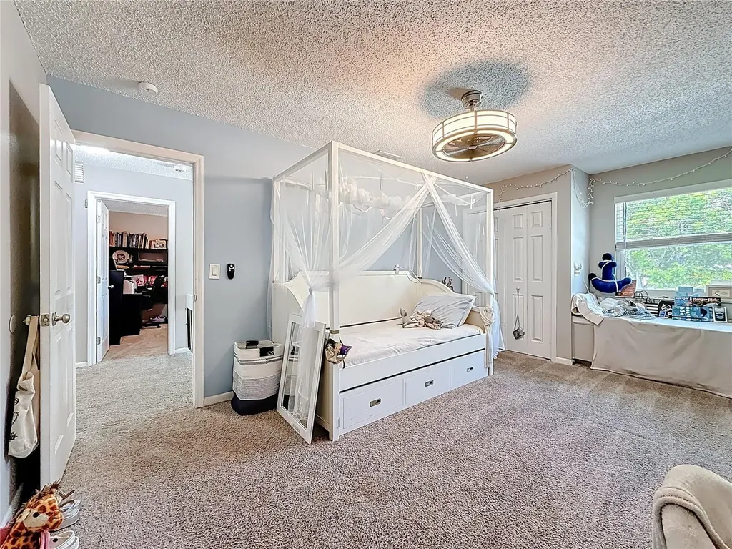 4510 Viewridge Way Tampa FL 33624