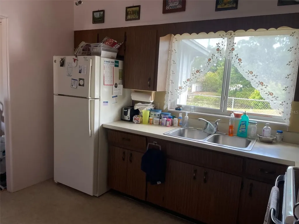 5833 Mckee Lake Drive N St Petersburg FL 33709