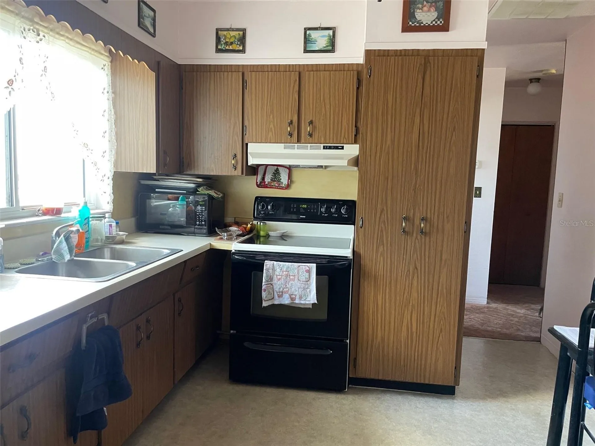 5833 Mckee Lake Drive N St Petersburg FL 33709
