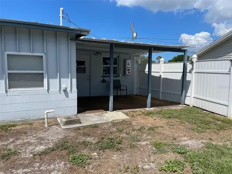 5833 Mckee Lake Drive N St Petersburg FL 33709