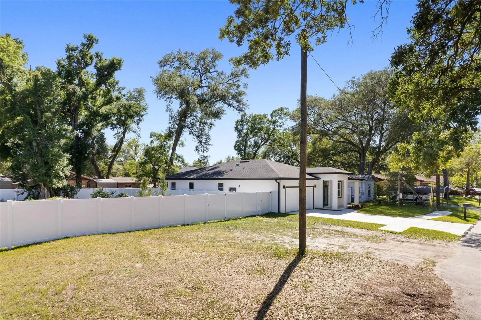2617 E Palifox Street Tampa FL 33610