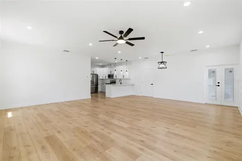 2617 E Palifox Street Tampa FL 33610