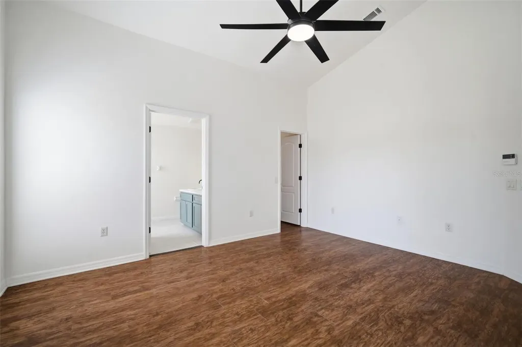 12501 Lake Vista Drive Gibsonton FL 33534