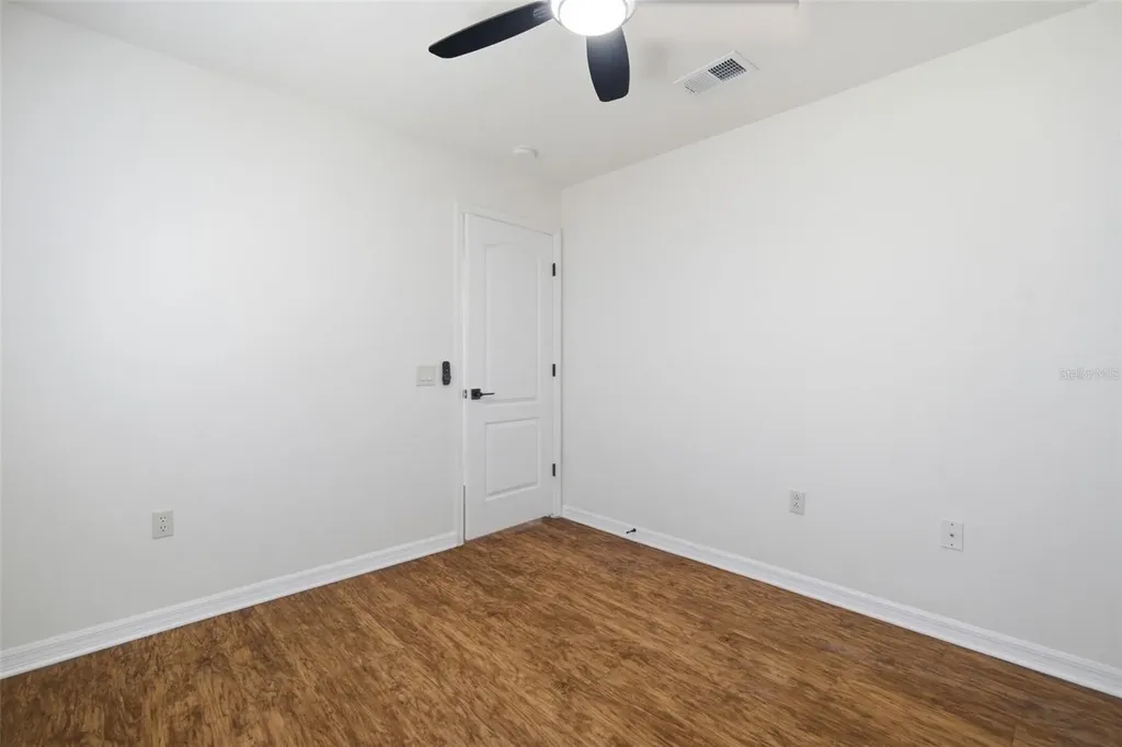 12501 Lake Vista Drive Gibsonton FL 33534