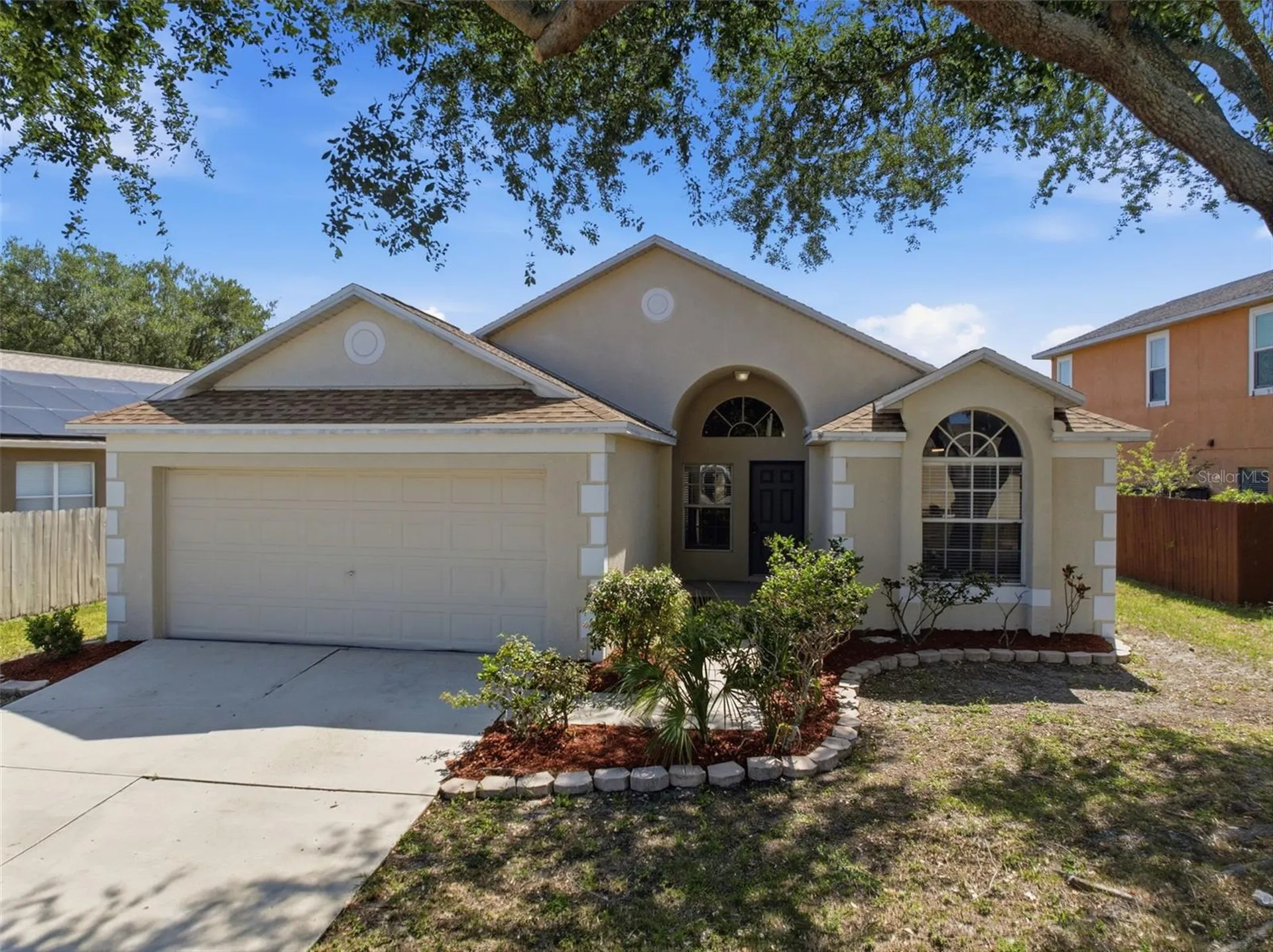 12501 Lake Vista Drive Gibsonton FL 33534