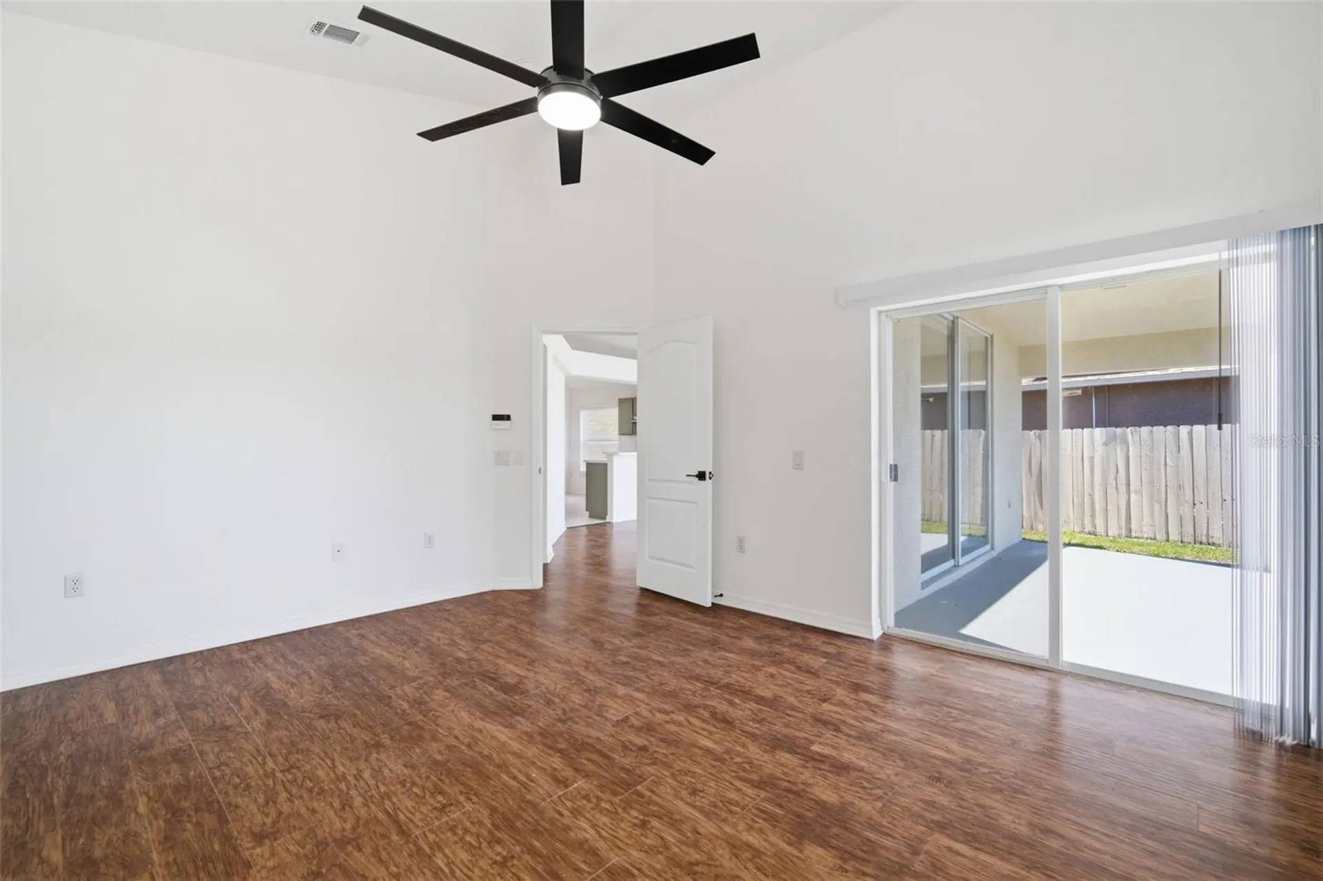 12501 Lake Vista Drive Gibsonton FL 33534