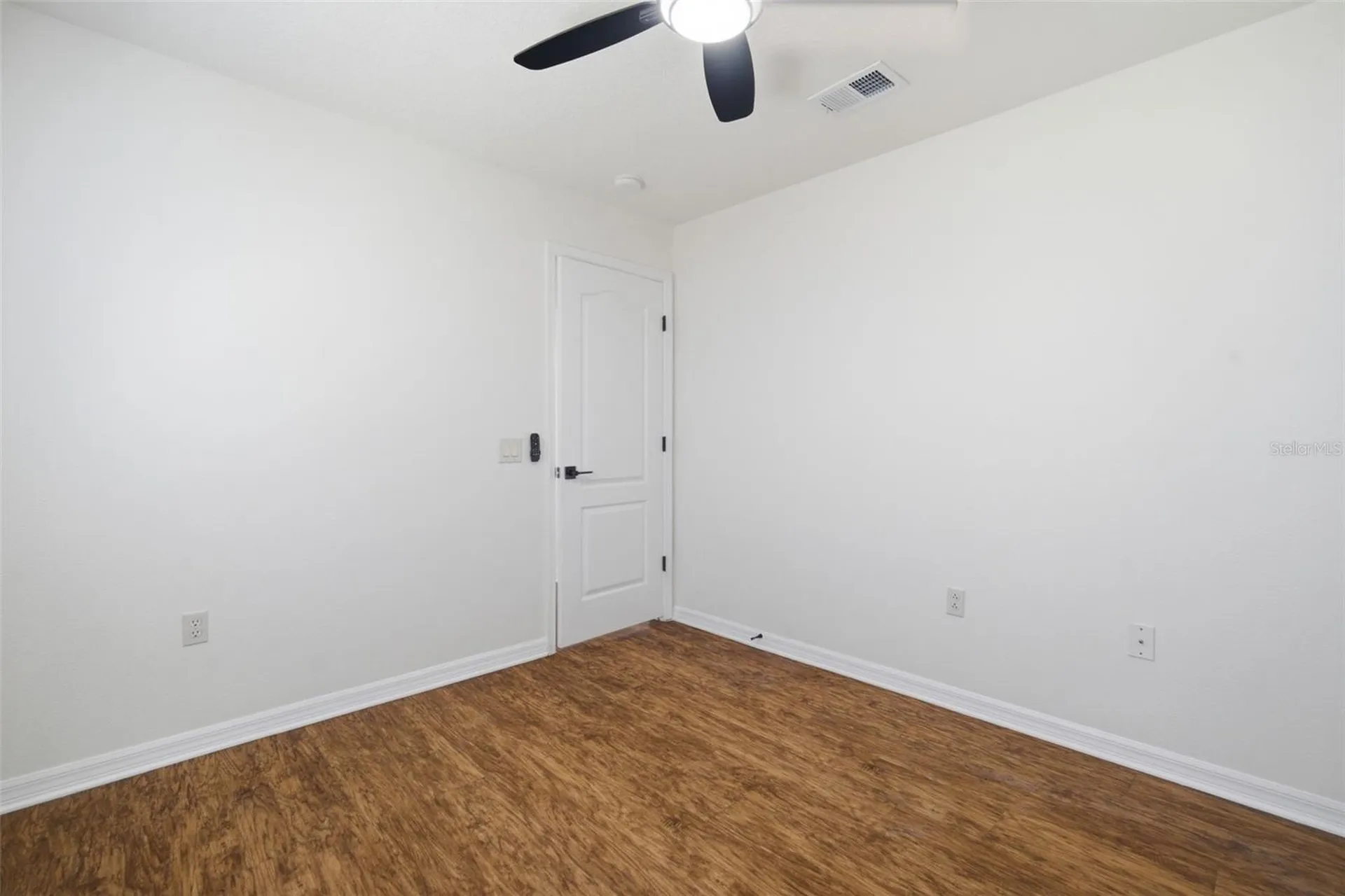 12501 Lake Vista Drive Gibsonton FL 33534