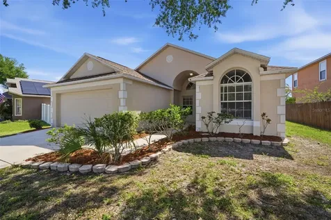 12501 Lake Vista Drive Gibsonton FL 33534