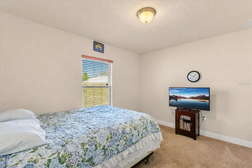 906 Edith Drive Fruitland Park FL 34731