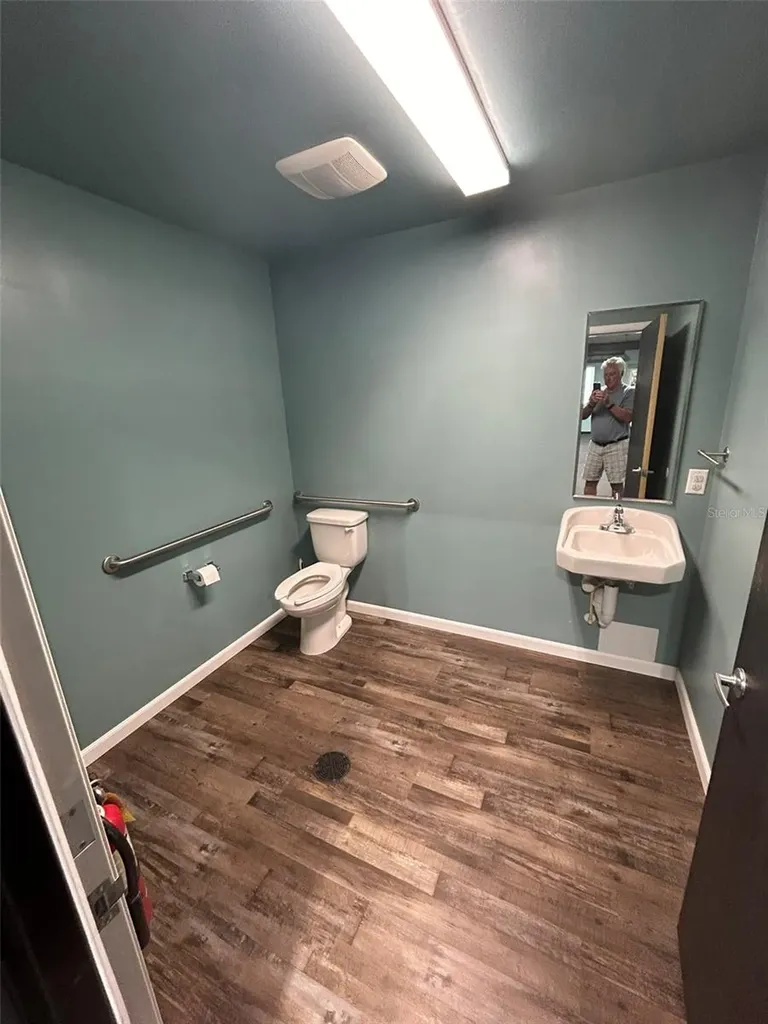 2032 El Jobean Road Port Charlotte FL 33948
