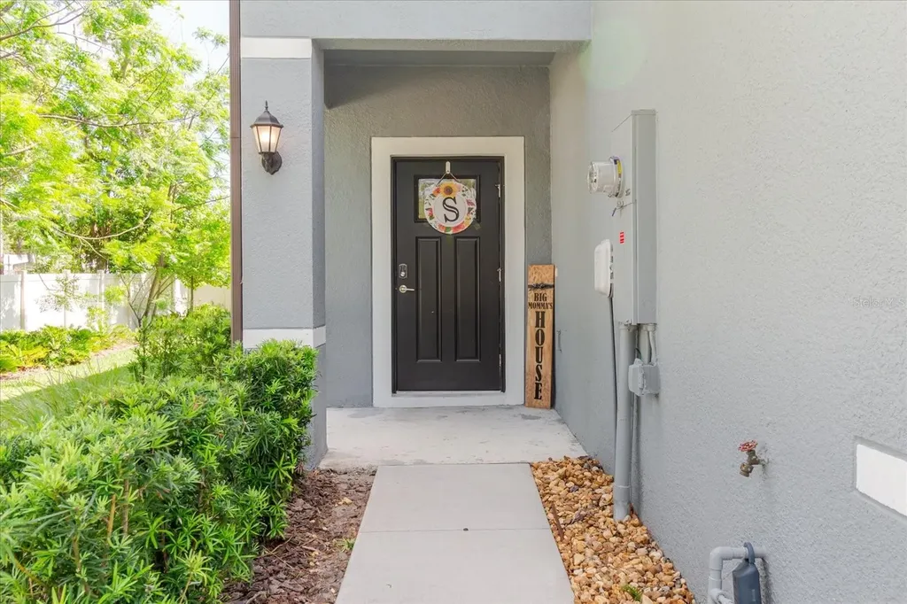 5226 Forum Boulevard Holiday FL 34690