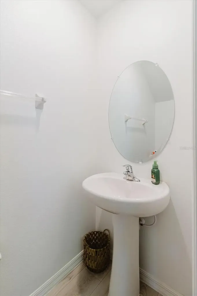 5226 Forum Boulevard Holiday FL 34690