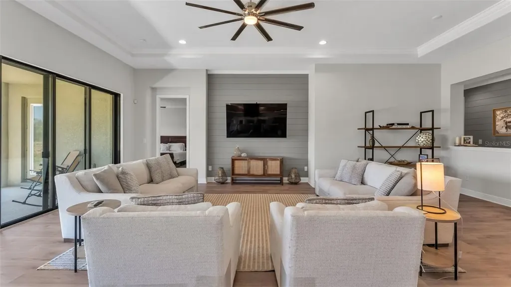 13112 Wellspring Drive Lithia FL 33547