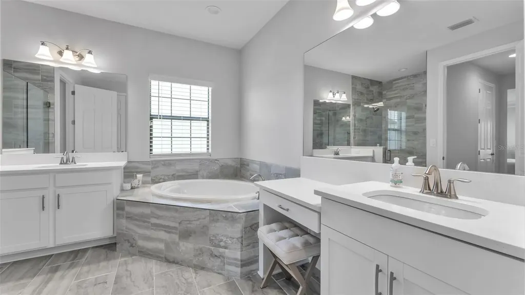 13112 Wellspring Drive Lithia FL 33547