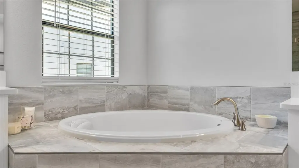 13112 Wellspring Drive Lithia FL 33547