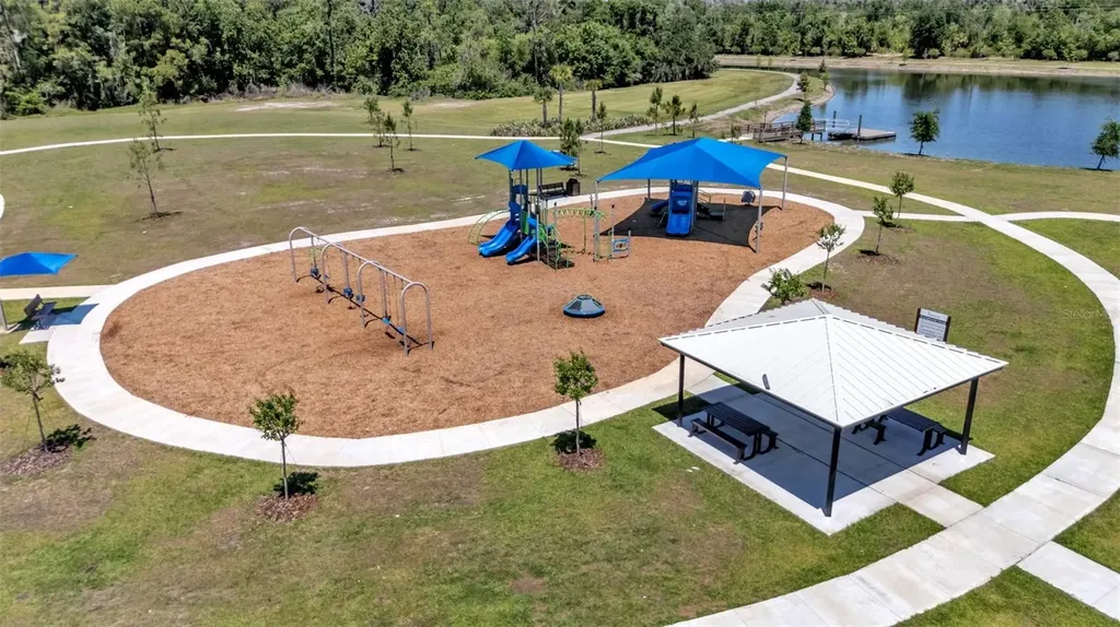 13112 Wellspring Drive Lithia FL 33547
