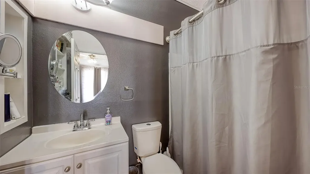2243 Lockwood Meadows Drive Sarasota FL 34234