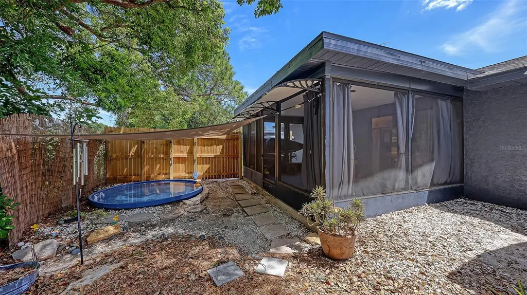 2243 Lockwood Meadows Drive Sarasota FL 34234