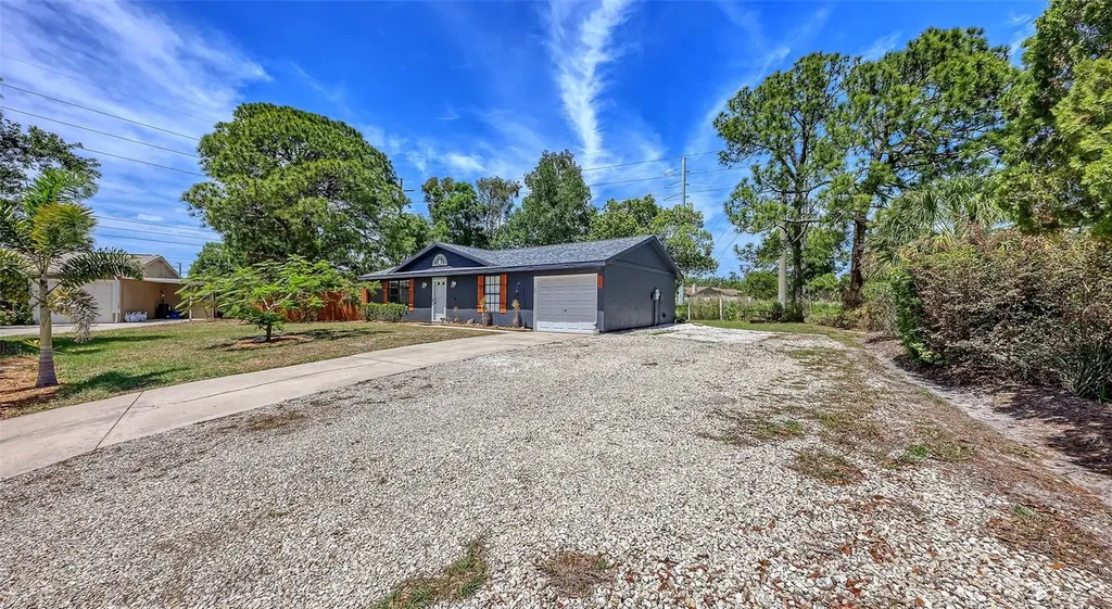 2243 Lockwood Meadows Drive Sarasota FL 34234