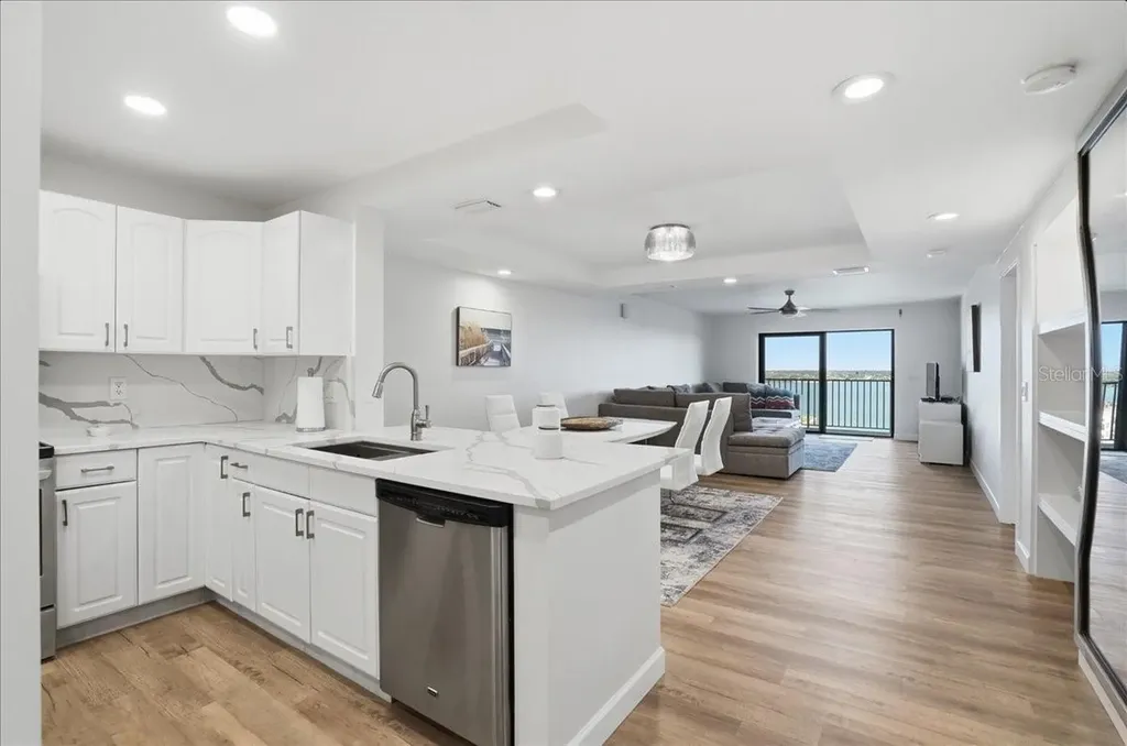 7300 Sun Island Drive S South Pasadena FL 33707