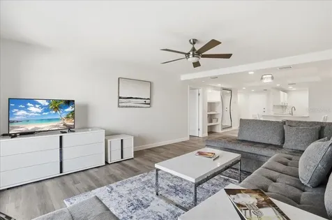 7300 Sun Island Drive S South Pasadena FL 33707